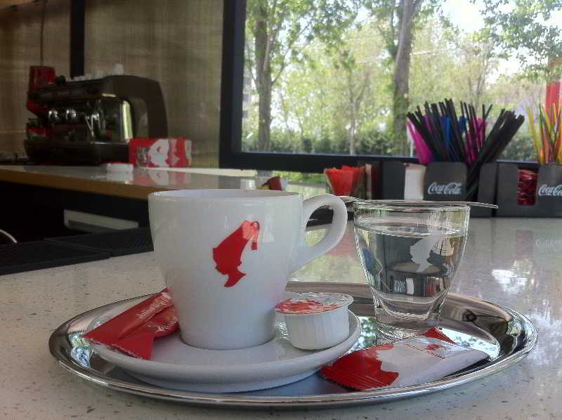 Hotel Marea Neagra Mamaia